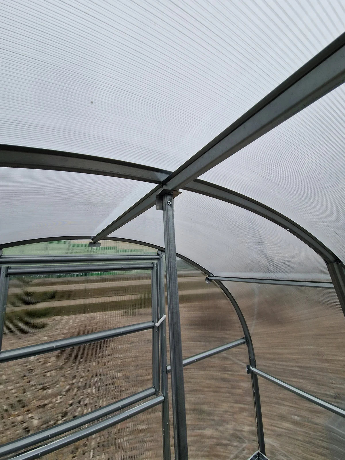 Refuerzo universal para invernaderos